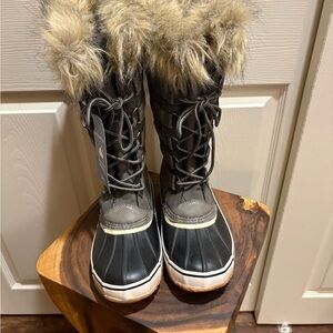 Jambu Waterproof Winter Duck Boots Faux Fur Trim Size 9 NWT